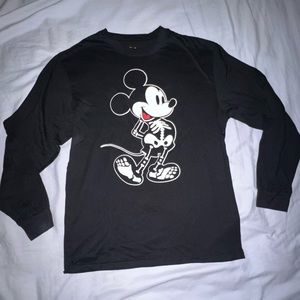 Disney long sleeve size M